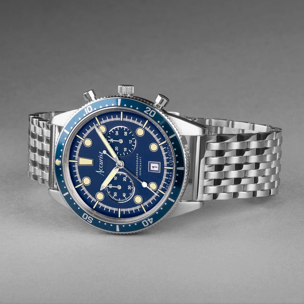 Accurist Dive Chronograph Mens Bracelet Watch Blue Dial 72004