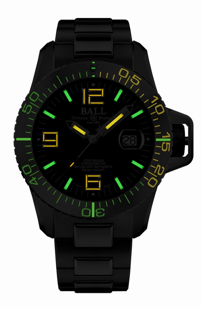 Ball Engineer Hydrocarbon COSC Titanium DM3200A-S1C-BK