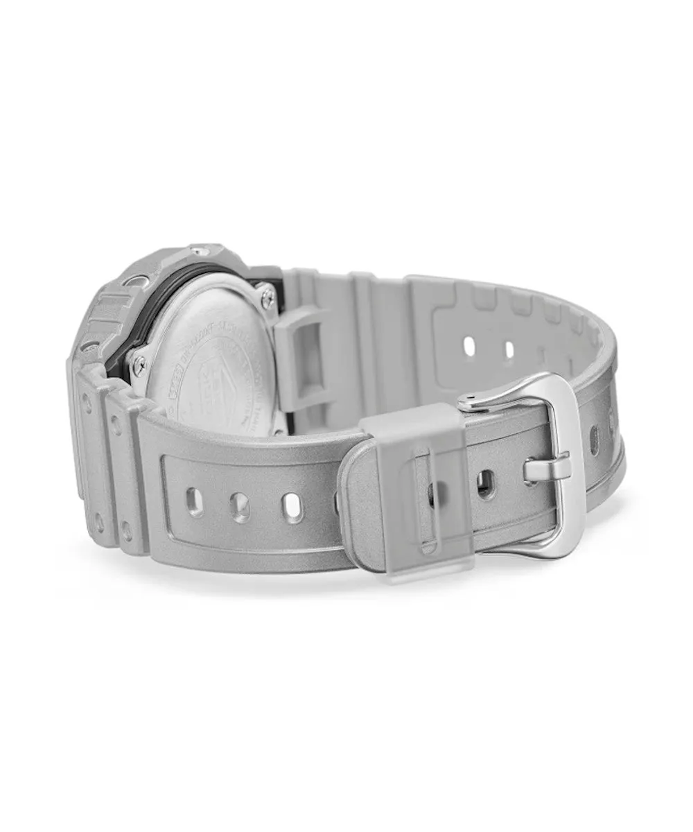 CASIO DW-5600FF-8DR