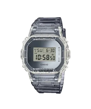 CASIO DW-5600SK-1DR