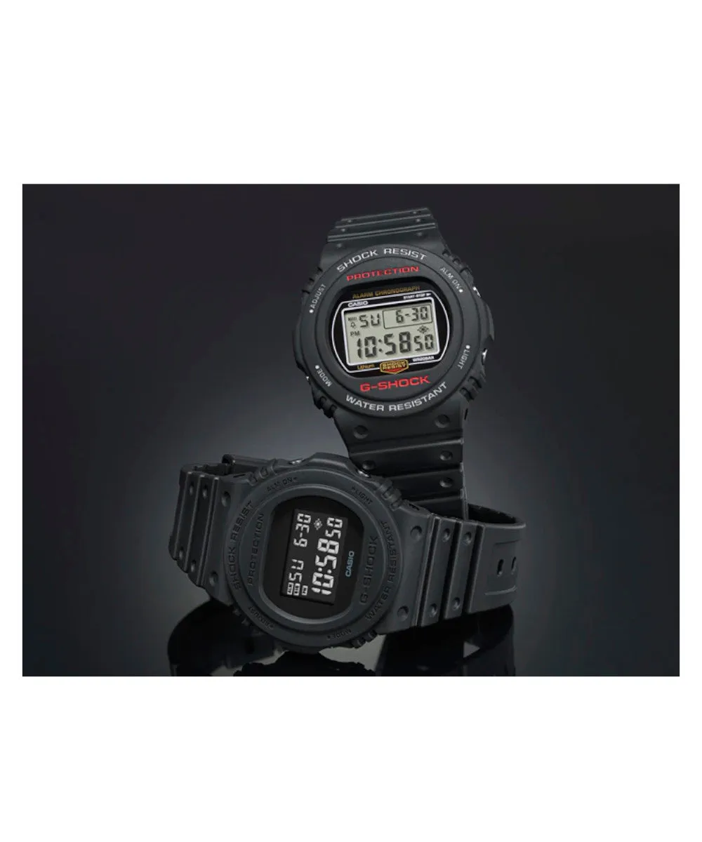 CASIO DW-5750E-1DR