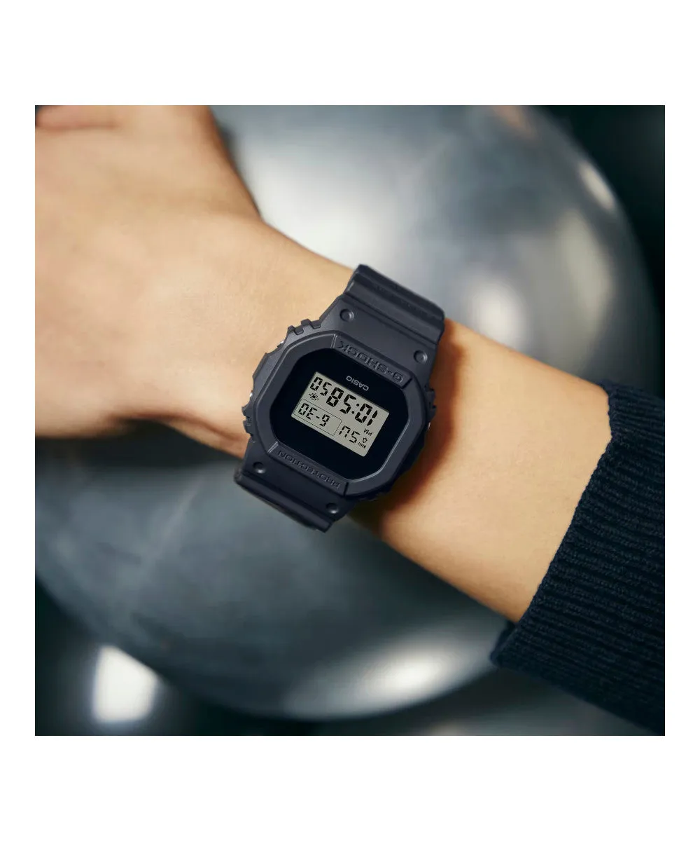 CASIO DWE-5657RE-1DR