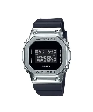 CASIO GM-5600-1DR