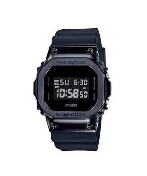 CASIO GM-5600B-1DR