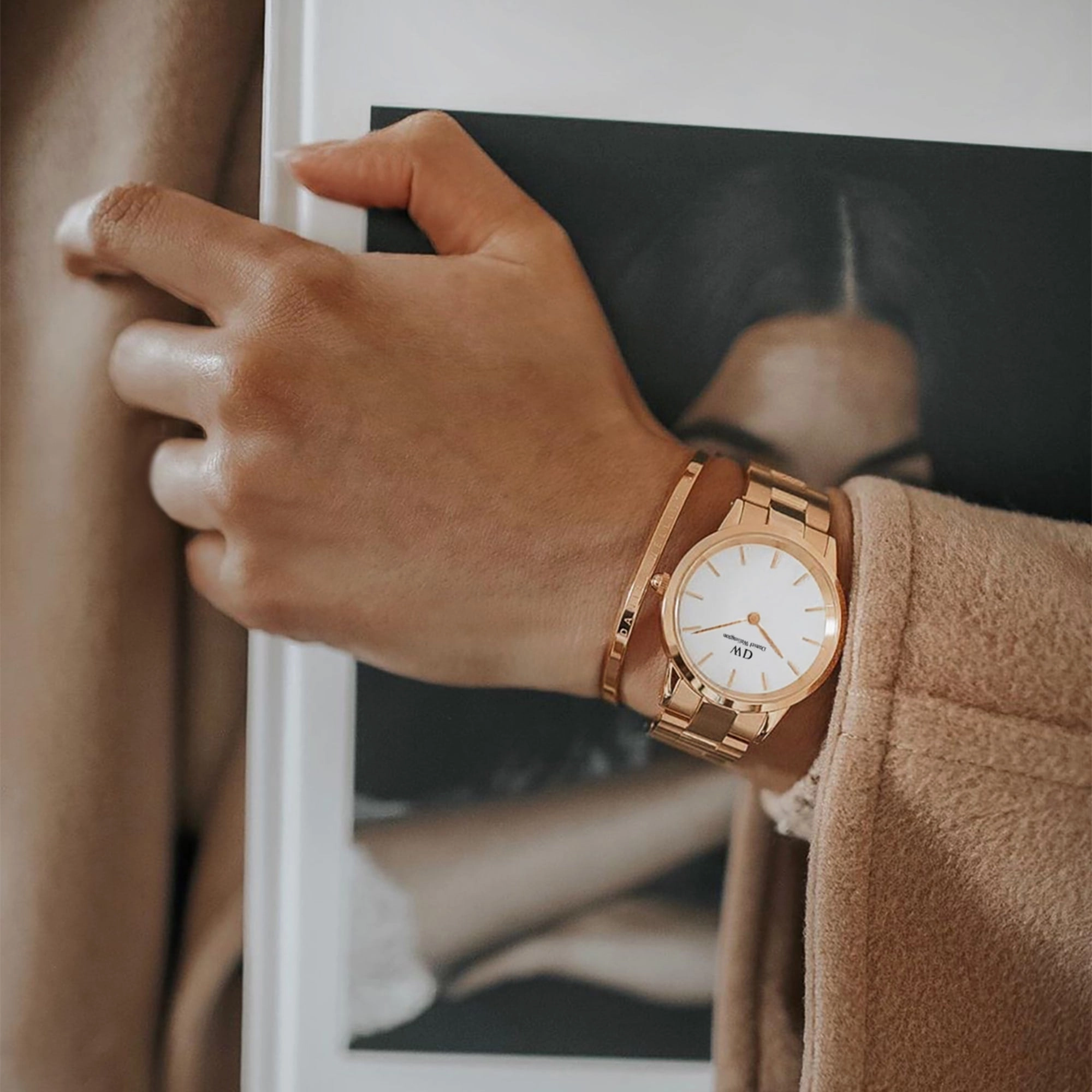 Daniel Wellington Iconic Link 32mm White Dial Watch DW00100211