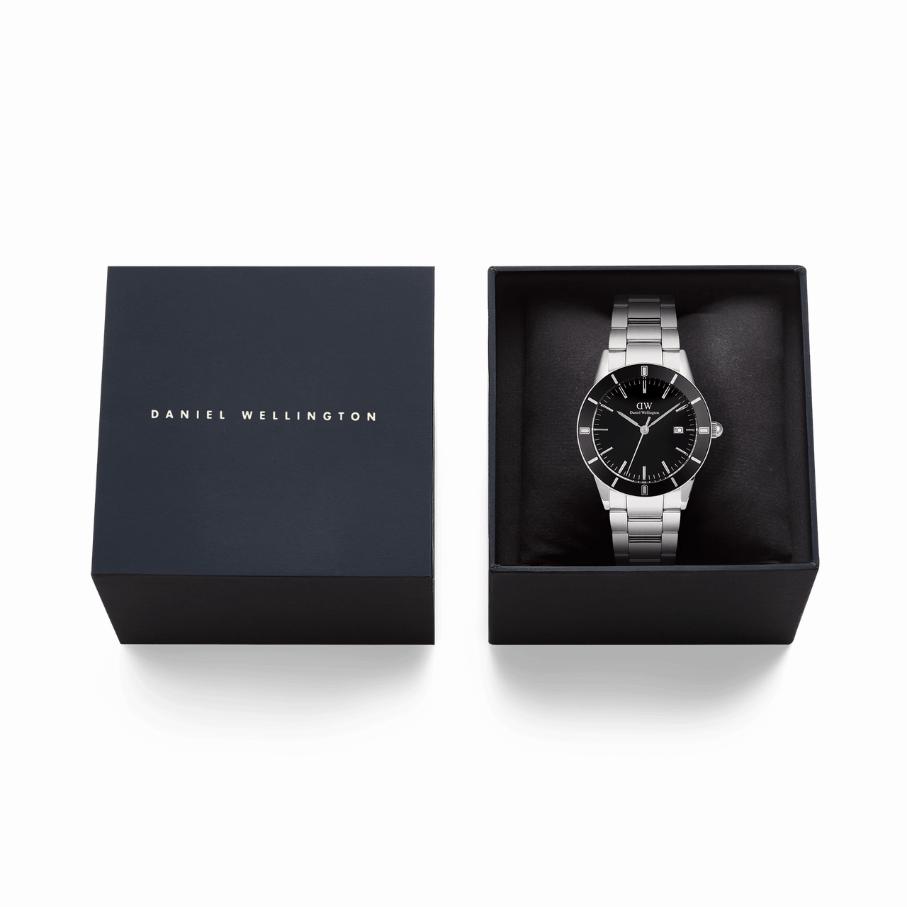 Daniel Wellington Iconic Paradigma Enamel Black Dial Watch DW00100822