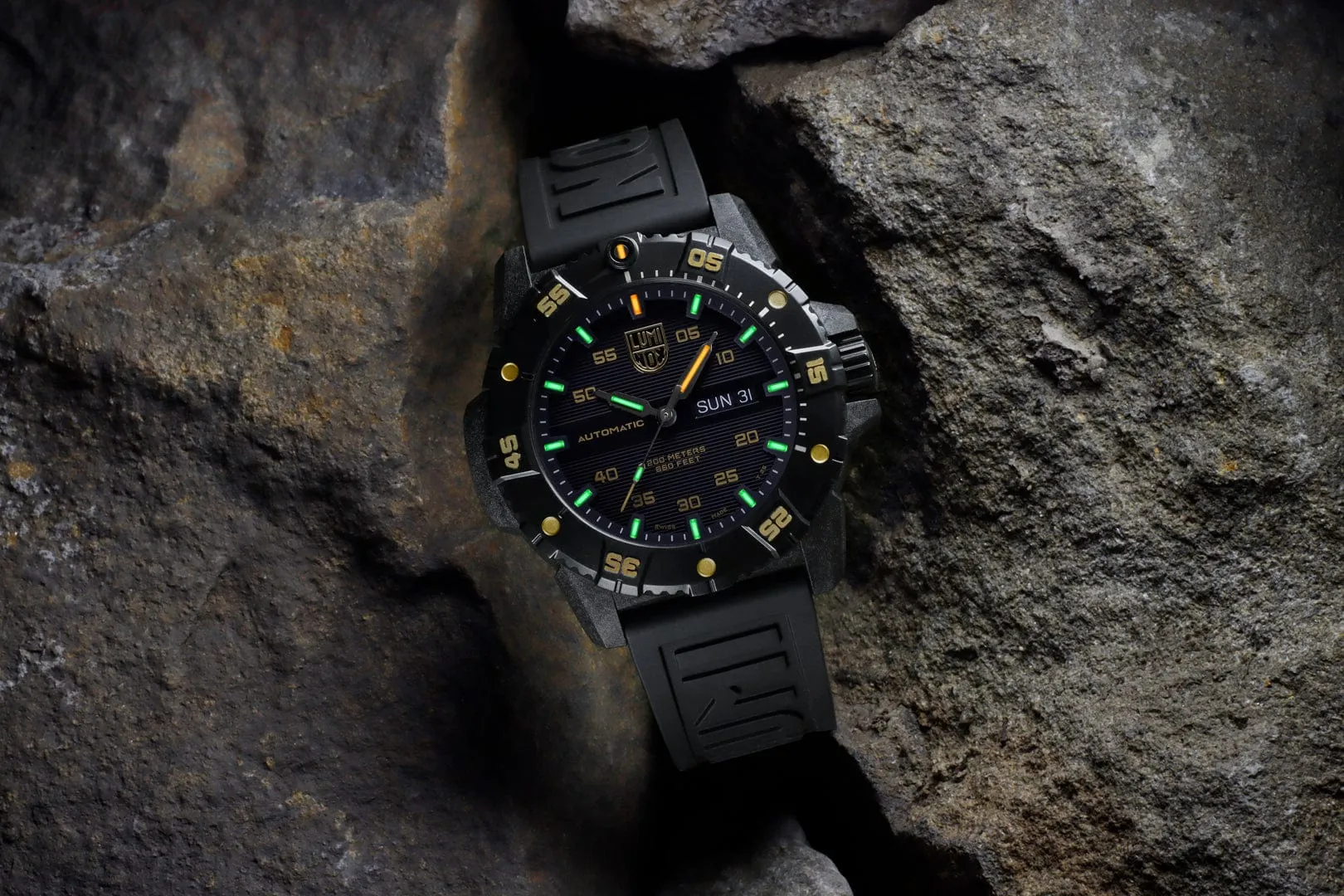 Luminox Limited Edition Master Carbon Seal Automatic Watch XS.3865.GOLD