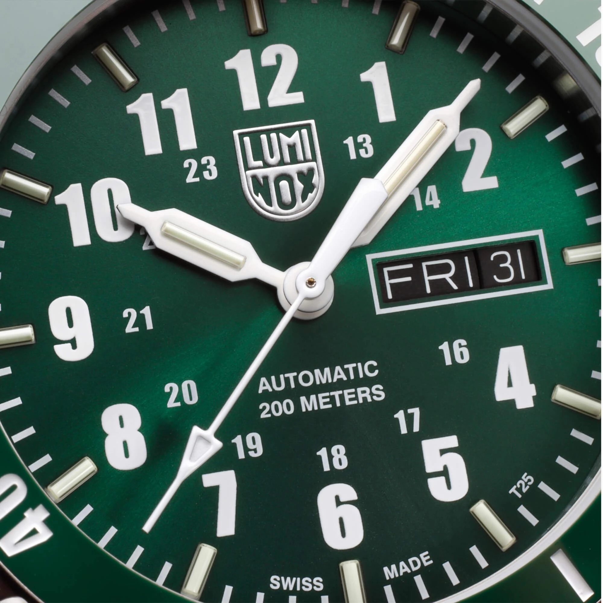 Luminox Men's Watch - Sport Timer Automatic Green Dial Steel Bracelet Dive | XS.0937