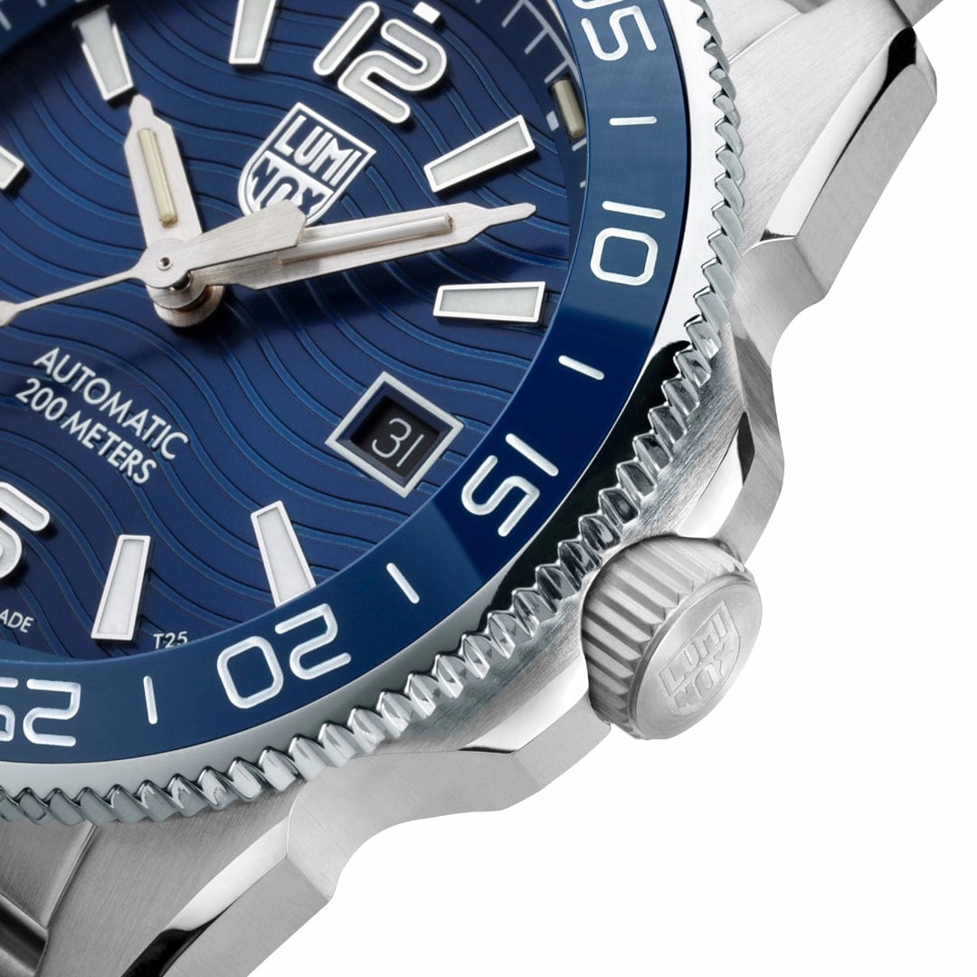 Luminox Pacific Diver Automatic Dive Blue Dial Stainless Steel Watch XS.3104