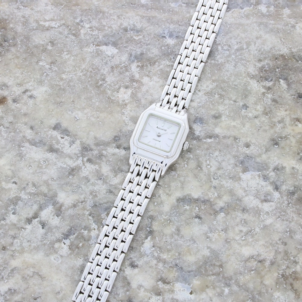 Pre Owned Accurist 9ct White Gold Ladies Bracelet Watch GD1661 RW0606