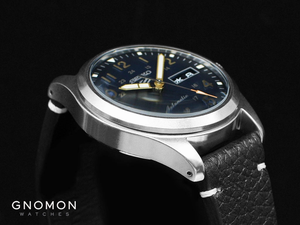 Seiko 5 Sports Military Style Blue - Leather Ref. SBSA119