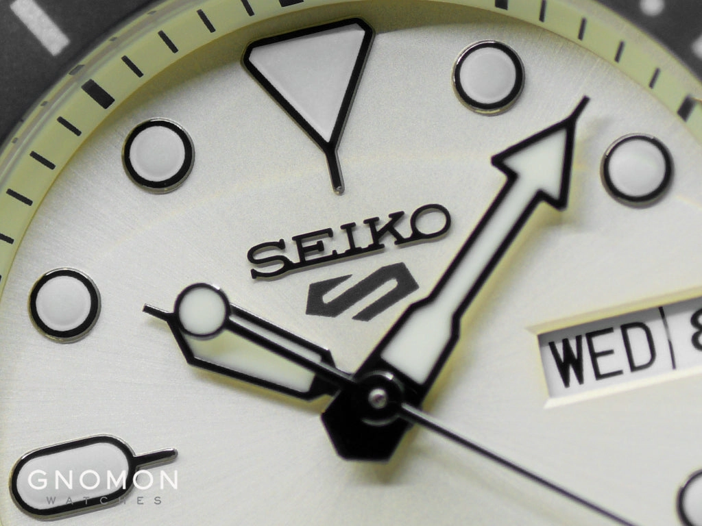 Seiko 5 Sports Sports Style 38mm Champagne White Ref. SBSA227