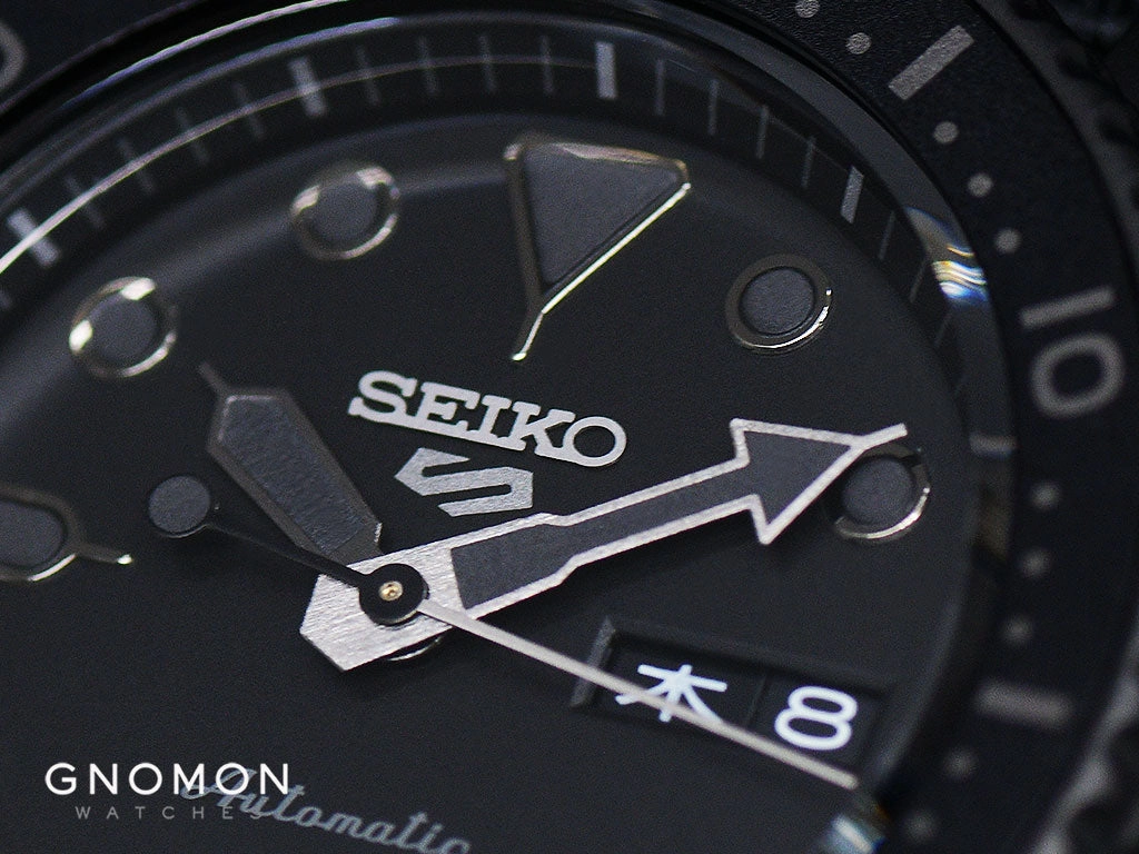 Seiko 5 Sports Street Style Blackout Ref. SBSA025