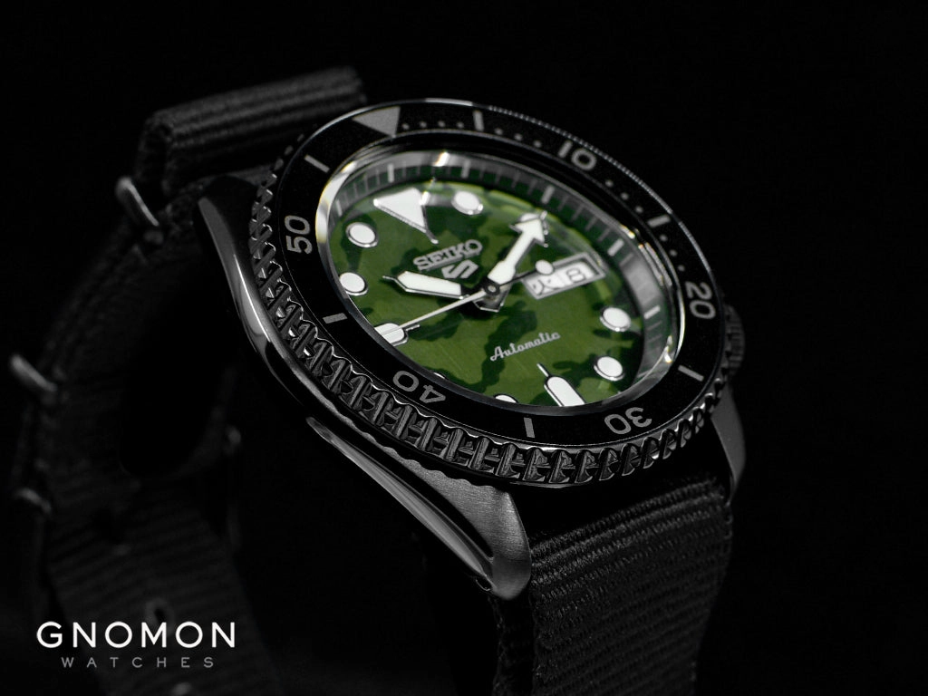 Seiko 5 Sports Street Style Camo Green Ref. SBSA173