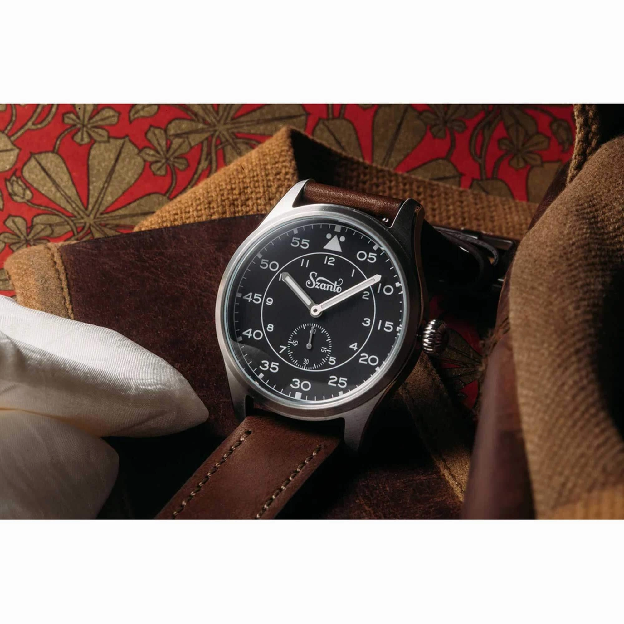 Szanto Men's Quartz Watch - Heritage Aviator Black Dial Brown Leather Strap | SZ 2754