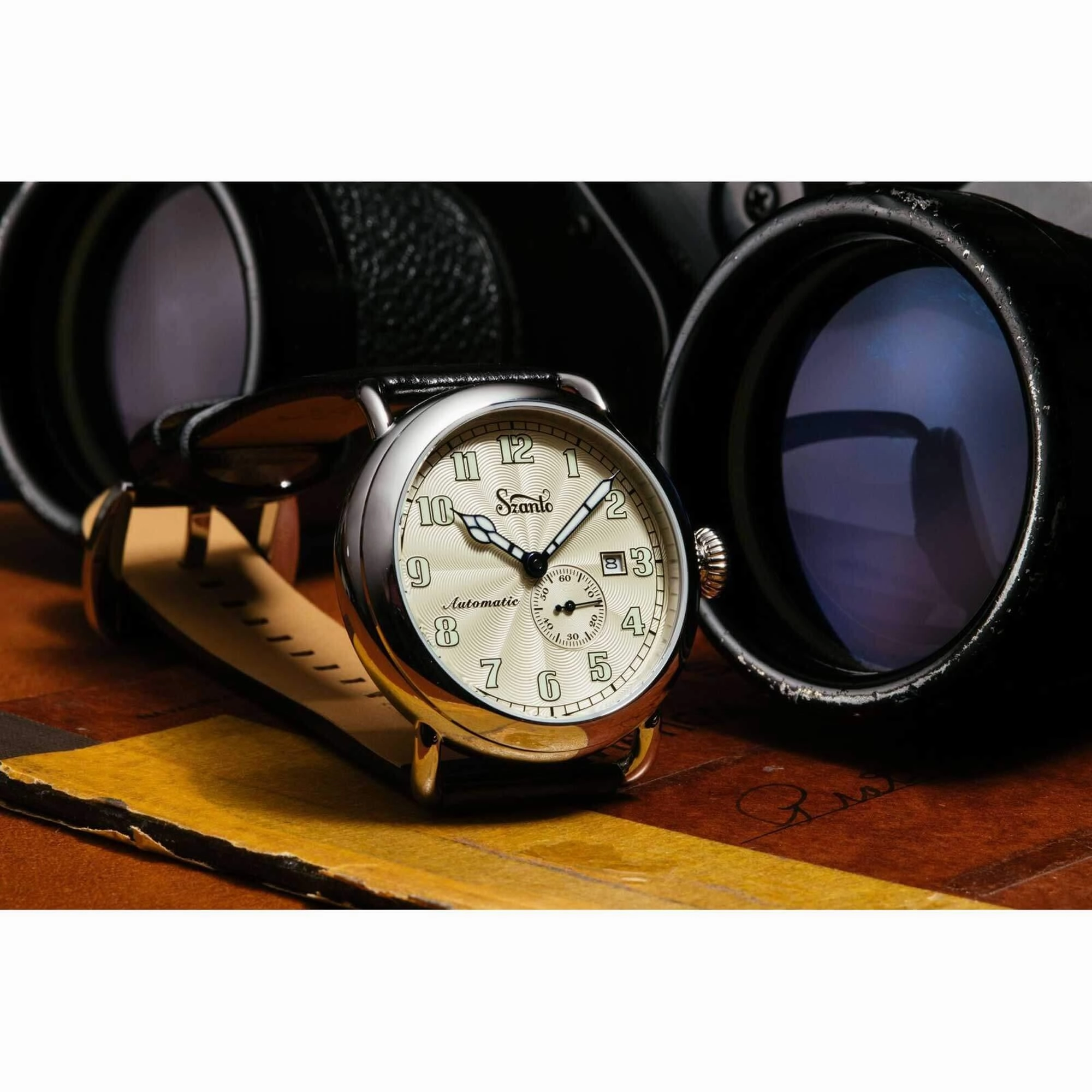Szanto Men's Watch - Officer Classic Round Ivory Dial Black Leather Strap | SZ 6305E